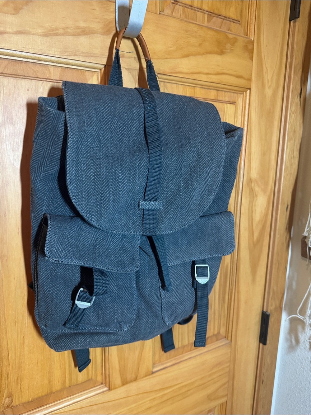 Universal Thread Blue Grey Patterned Backpack - Picture 2 of 5